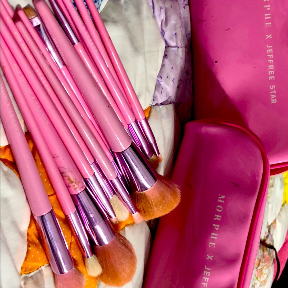Jeffrey Starr makeup brush bundle kit deal